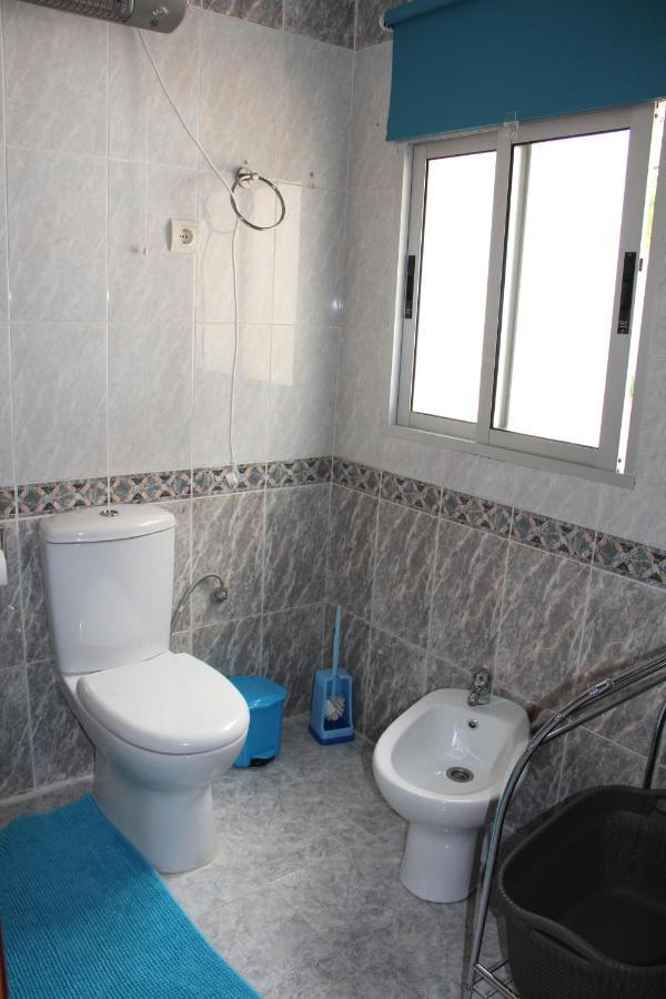 Studio Tropical Cullar Vega Luaran gambar