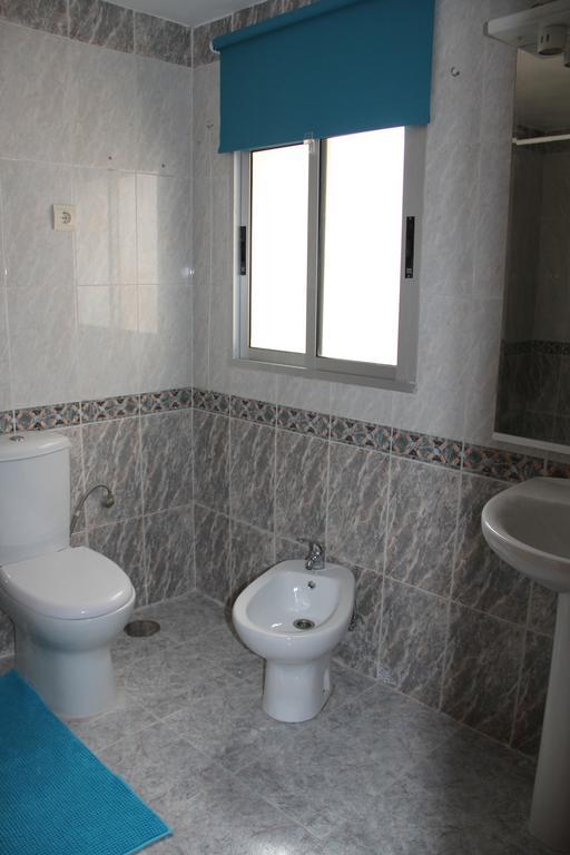 Studio Tropical Cullar Vega Luaran gambar